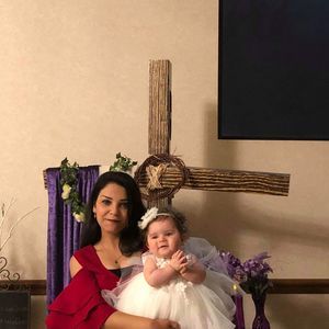 Meet your Posher, Noura